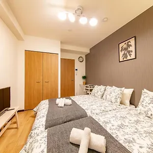 Apartment Lespedeza, Ōsaka